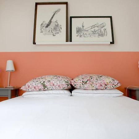 Rejaillir Bed & Breakfast Saint-Ours  Luaran gambar